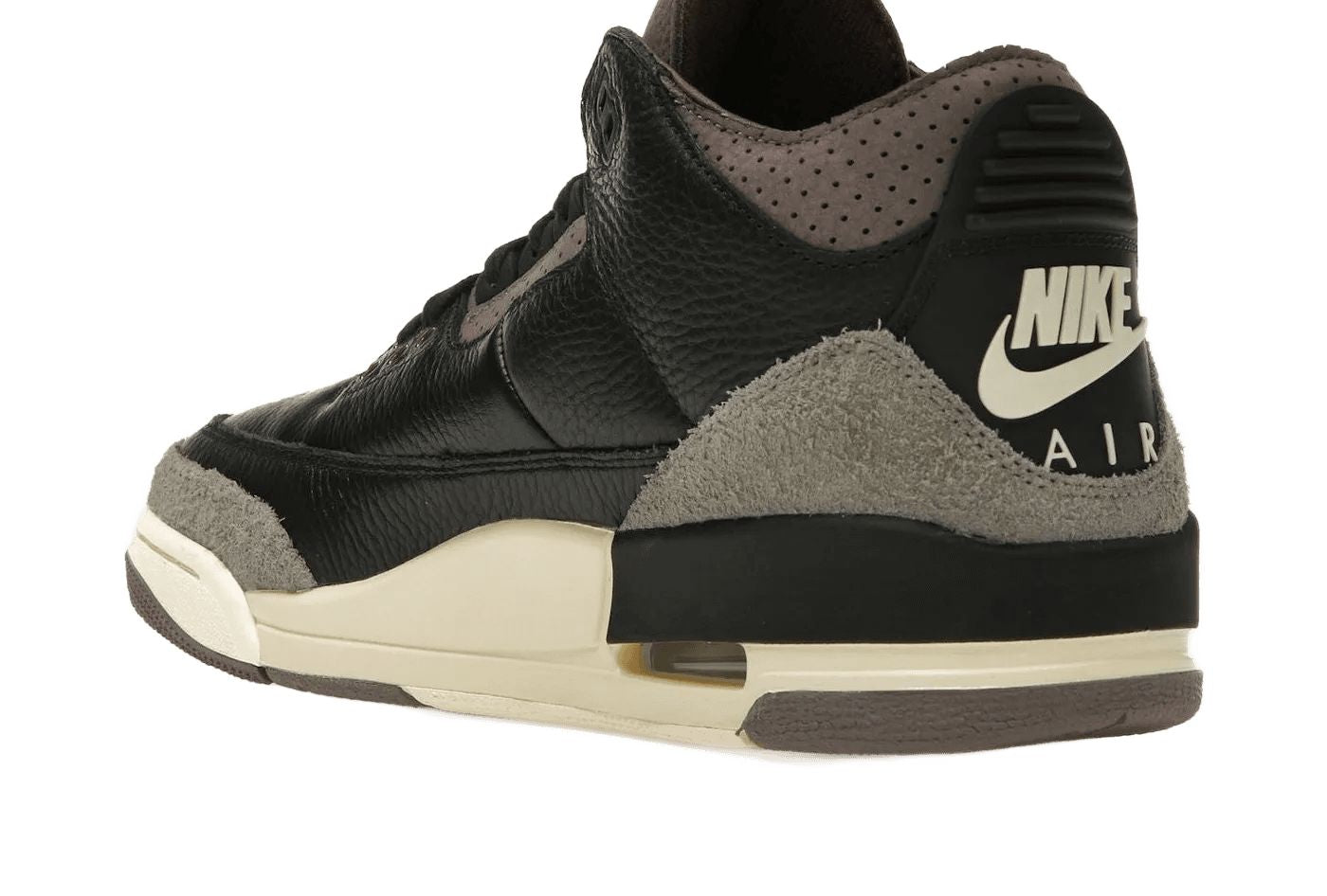 Air Jordan 3 Retro OG SP A Ma Maniére Black Violet Ore – limitierter Sneaker bei Shade Studios