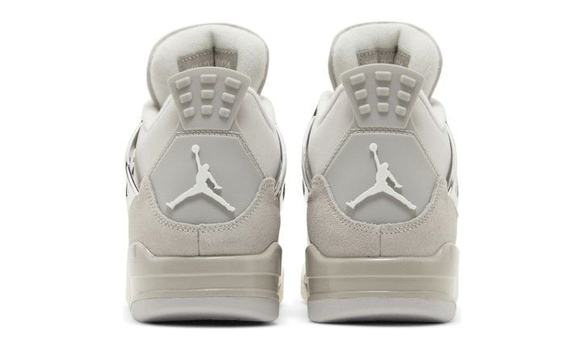Wmns Air Jordan 4 Retro Frozen Moments