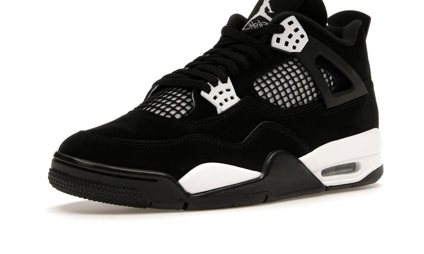 Air Jordan 4 Retro White Thunder – limitierter Sneaker bei Shade Studios