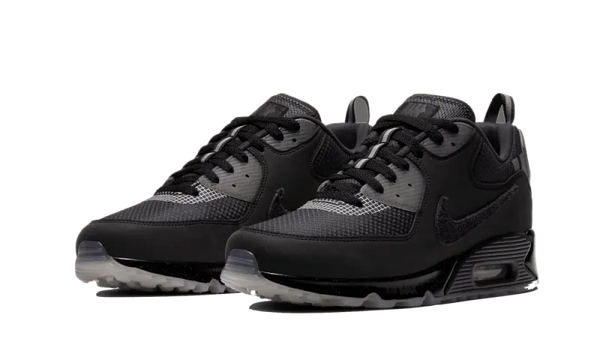 Air max undefeated black online