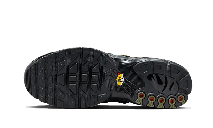 Nike Air Max Plus Utility Black Olive – limitierter Sneaker bei Shade Studios