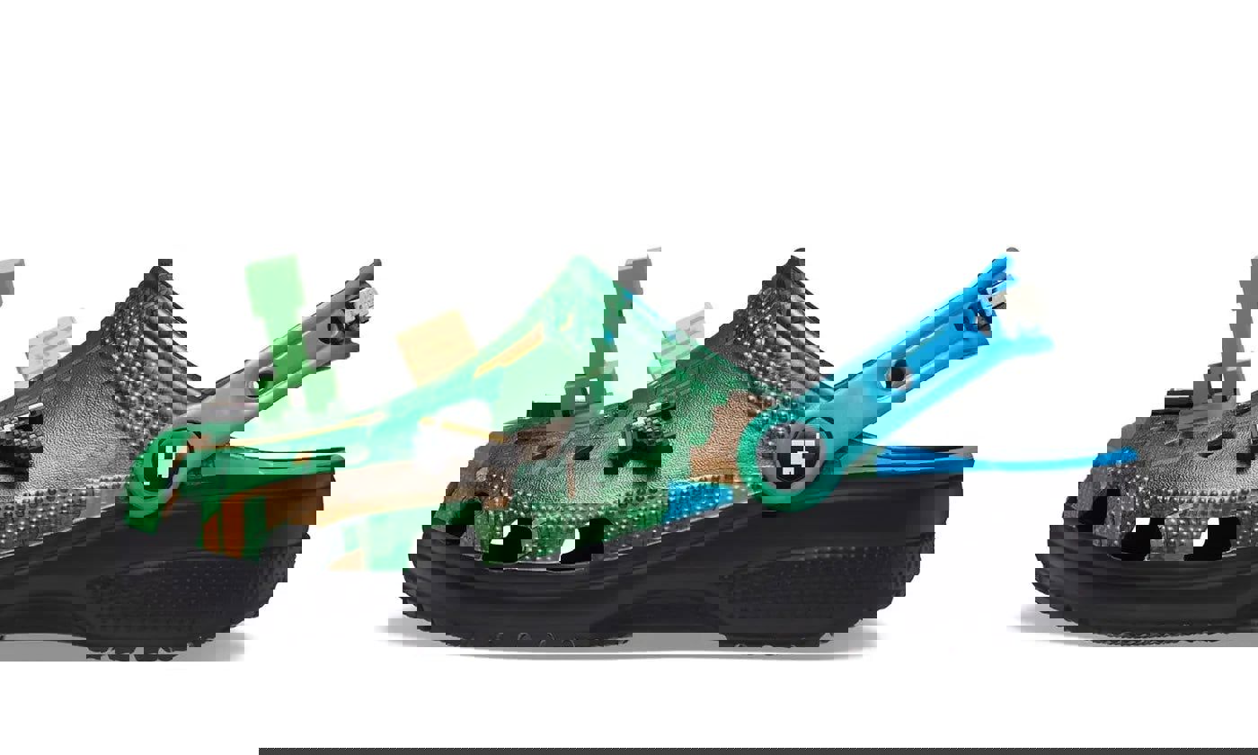 Crocs Classic Clog Minecraft Dark Forest