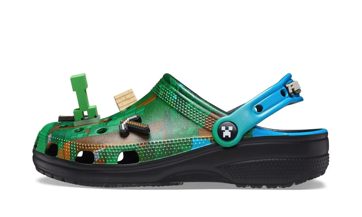 Crocs Classic Clog Minecraft Dark Forest – limitierter Sneaker bei Shade Studios