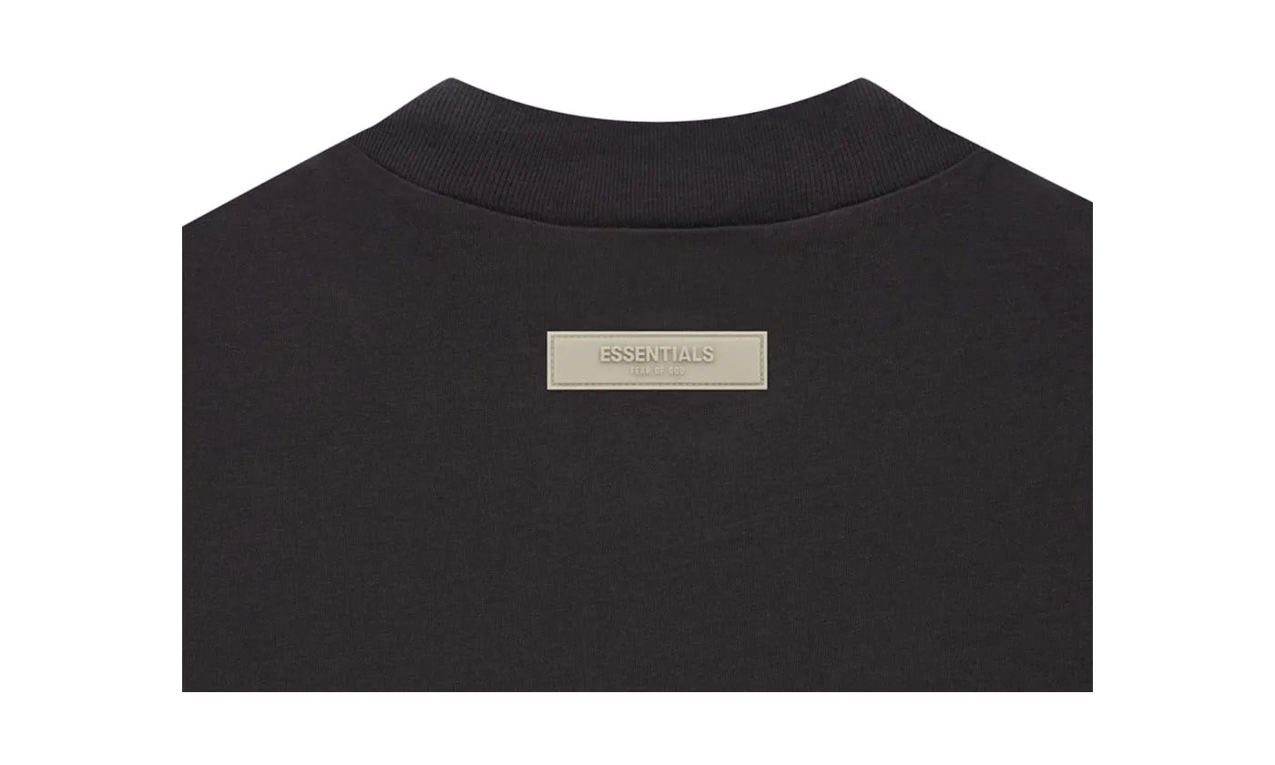 Fear of God Essentials 1977 T-shirt Iron – limitierter Sneaker bei Shade Studios