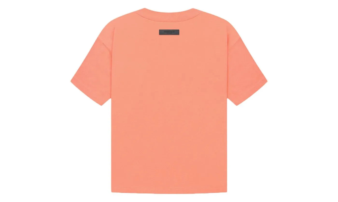 Fear of God Essentials T-shirt Coral – limitierter Sneaker bei Shade Studios