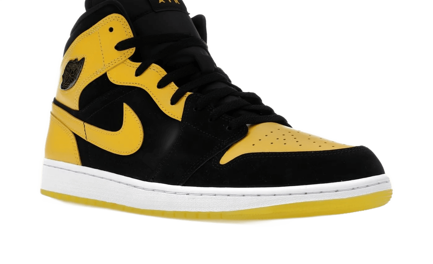 Air Jordan 1 Mid New Love (2025) - HJ6654-071