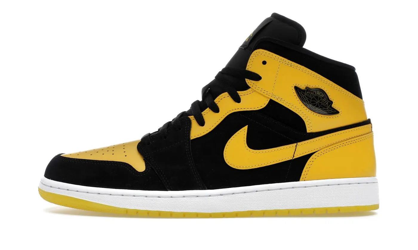 Air Jordan 1 Mid New Love (2025) - HJ6654-071