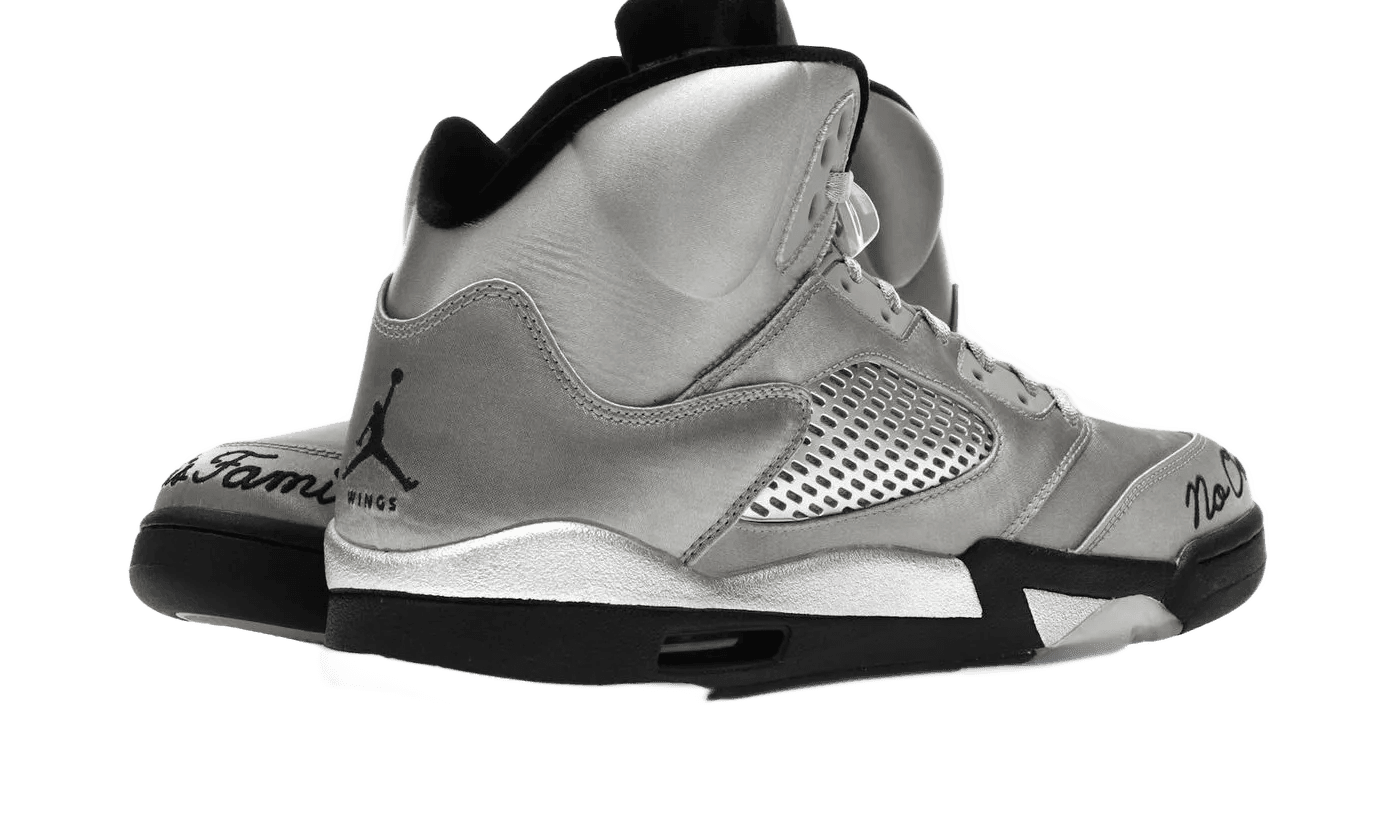 Air Jordan 5 Retro Wings (2025) - IO2038-001