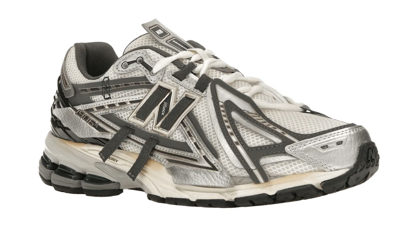 New Balance 1906A Silver Metallic Castlerock