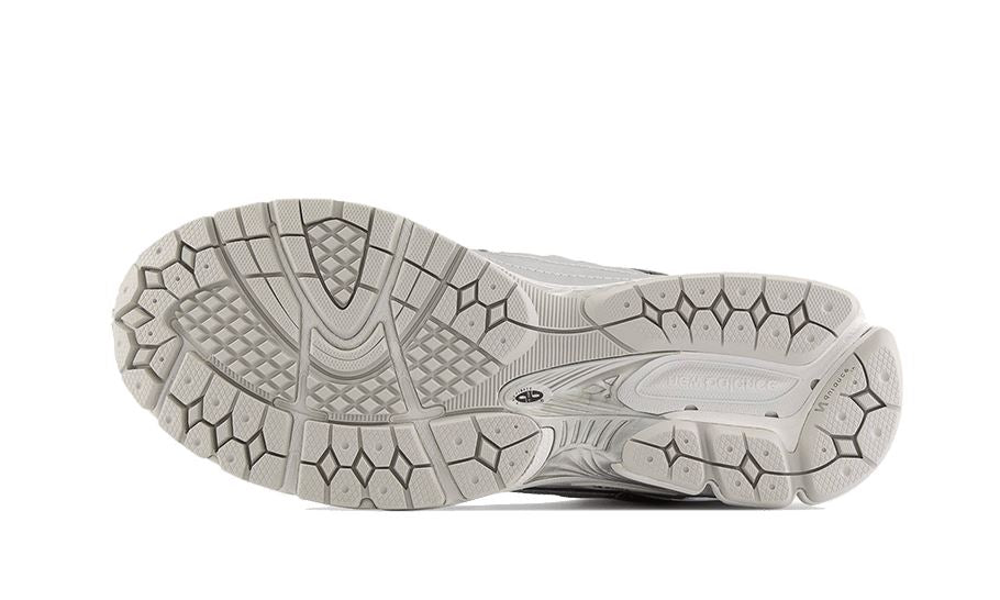 New Balance 1906D Protection Pack Silver Metallic – limitierter Sneaker bei Shade Studios