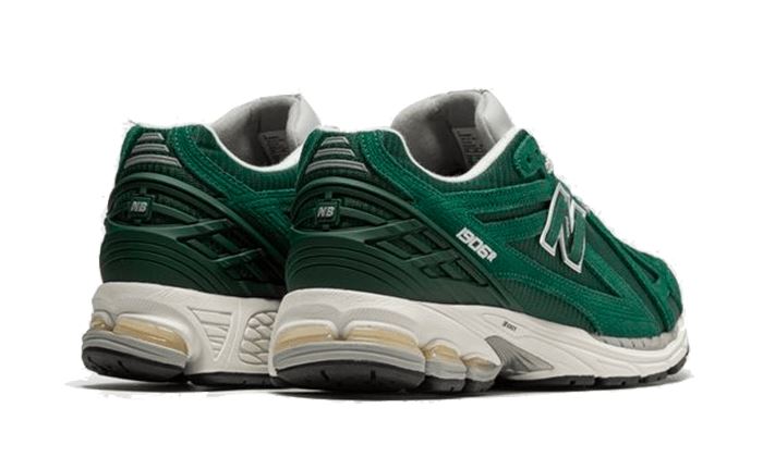 New Balance New Balance 1906R Green Suede Metallic Silver - M1906RX