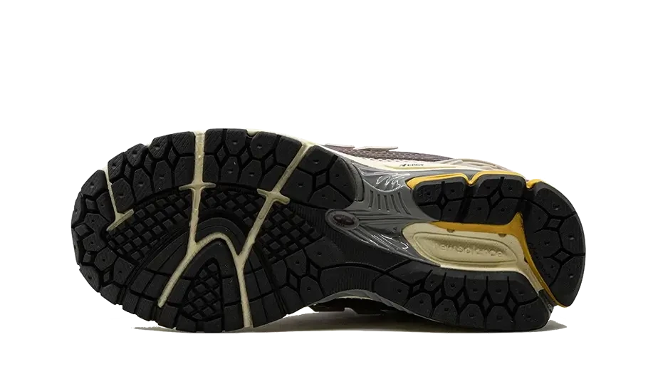 New Balance 1906R Licorice – limitierter Sneaker bei Shade Studios