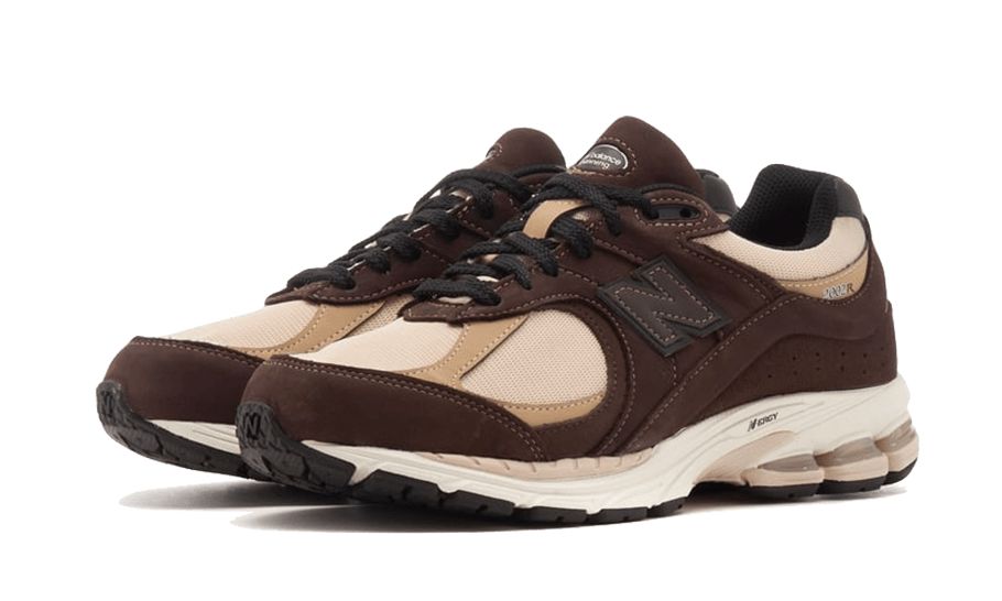 New Balance 2002R Black Coffee – limitierter Sneaker bei Shade Studios