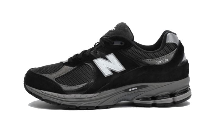 New Balance 2002R Black Dark Grey White JD Sports Exclusive – limitierter Sneaker bei Shade Studios