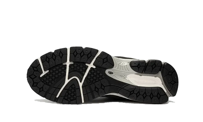 New Balance 2002R Mule Phantom – limitierter Sneaker bei Shade Studios