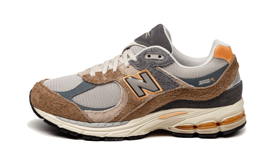 New Balance 2002R Mushroom Hazy Peach – limitierter Sneaker bei Shade Studios