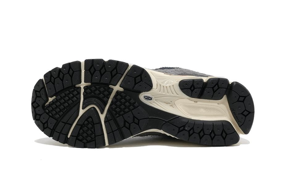New Balance 2002R Navy Castlerock – limitierter Sneaker bei Shade Studios