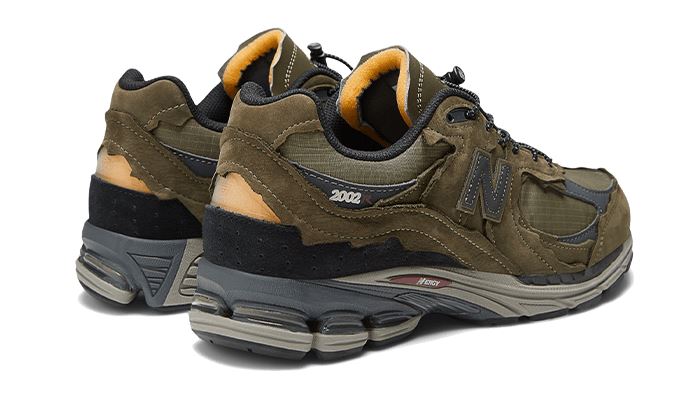 New Balance 2002R Protection Pack Dark Moss – limitierter Sneaker bei Shade Studios