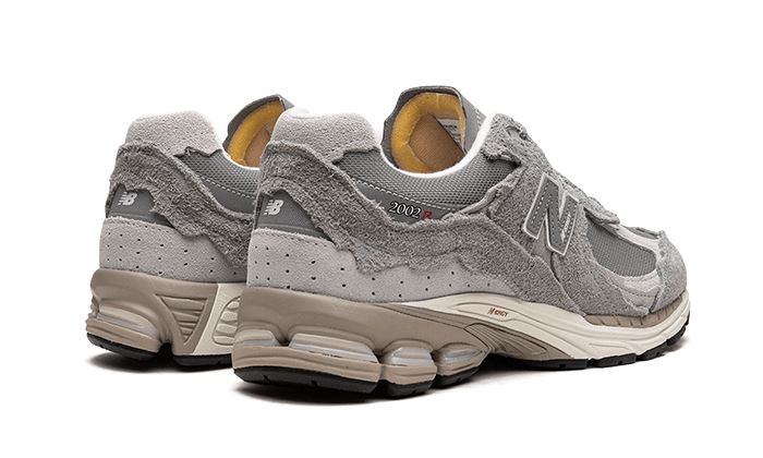 New Balance 2002R Protection Pack Grey – limitierter Sneaker bei Shade Studios
