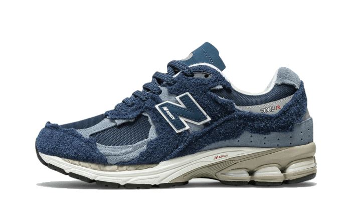 New Balance 2002R Protection Pack Navy – limitierter Sneaker bei Shade Studios