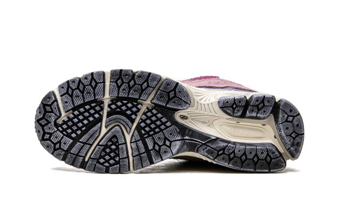 New Balance 2002R Protection Pack Pink – limitierter Sneaker bei Shade Studios
