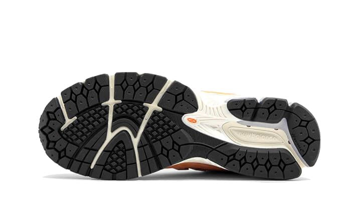 New Balance 2002R Sweet Caramel – limitierter Sneaker bei Shade Studios