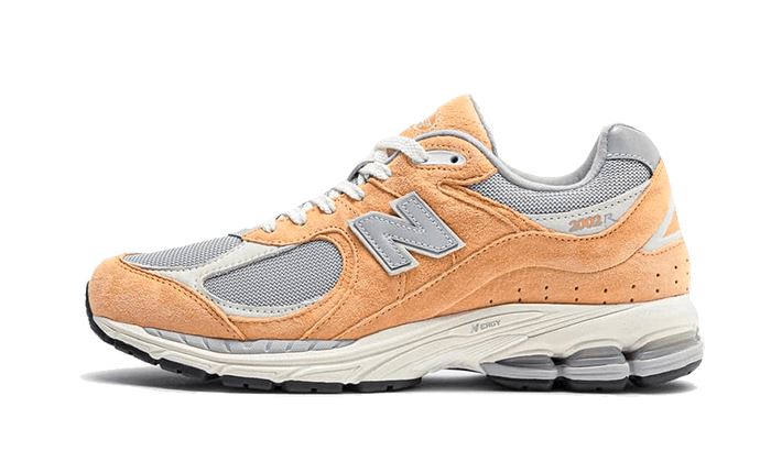 New Balance 2002R Sweet Caramel – limitierter Sneaker bei Shade Studios