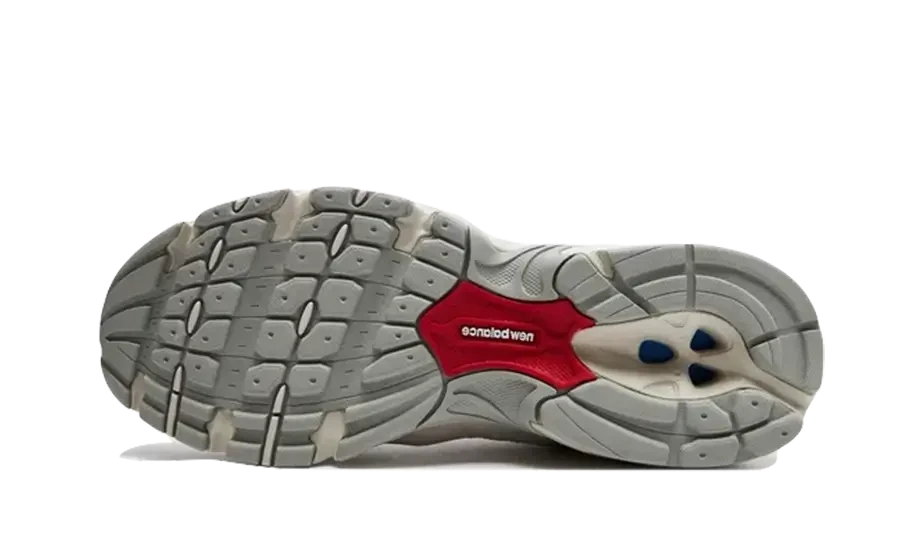 New Balance 530 Beige Red – limitierter Sneaker bei Shade Studios