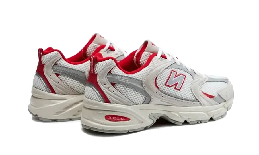 New Balance 530 Beige Red – limitierter Sneaker bei Shade Studios