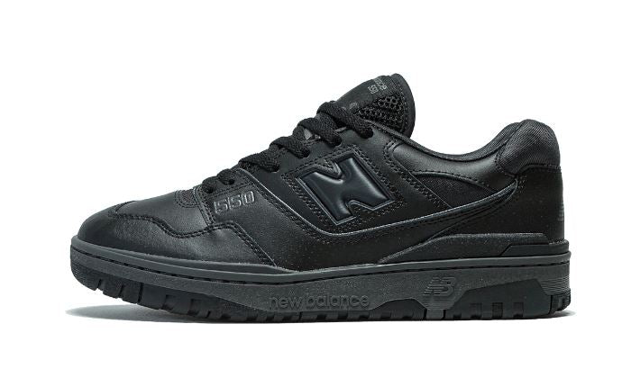 New Balance 550 Triple Black – limitierter Sneaker bei Shade Studios
