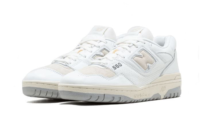 New Balance 550 White Timberwolf – limitierter Sneaker bei Shade Studios
