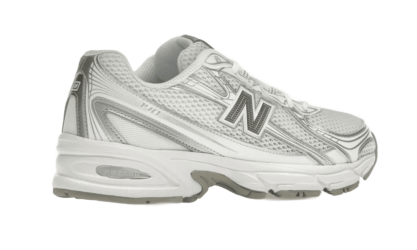 740v2 White Silver Reflection - U740WM2