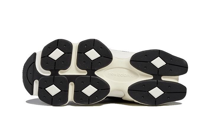 New Balance 9060 Black White – limitierter Sneaker bei Shade Studios