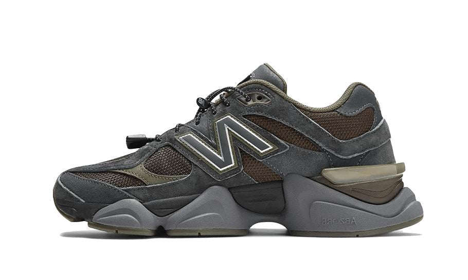 New Balance 9060 Blacktop Dark Moss – limitierter Sneaker bei Shade Studios