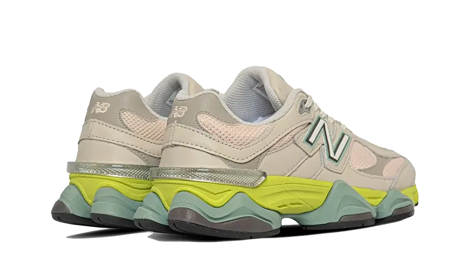 New Balance 9060 Moonbeam Vintage Rose Lime – limitierter Sneaker bei Shade Studios