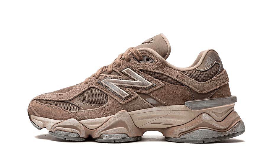 New Balance 9060 Mushroom Brown – limitierter Sneaker bei Shade Studios