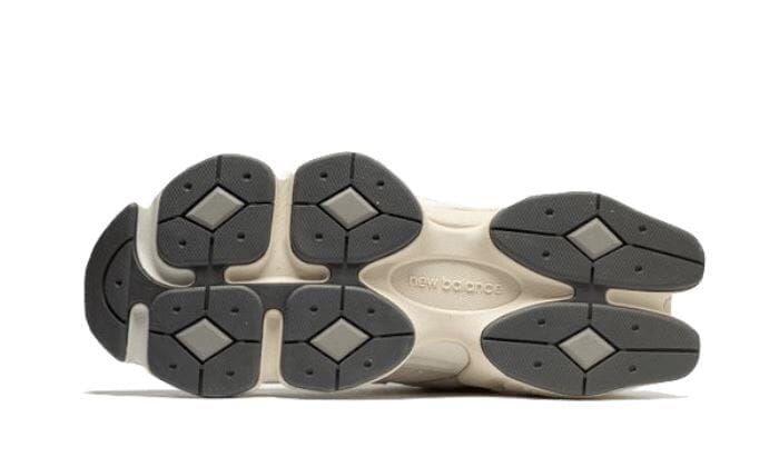 New Balance 9060 Sea Salt White – limitierter Sneaker bei Shade Studios