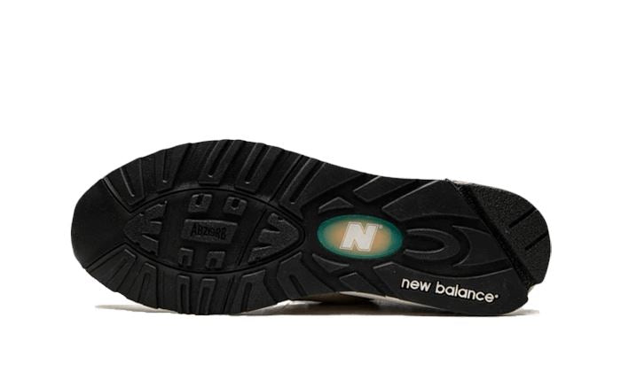 New Balance 990 V2 Kith Tannin – limitierter Sneaker bei Shade Studios