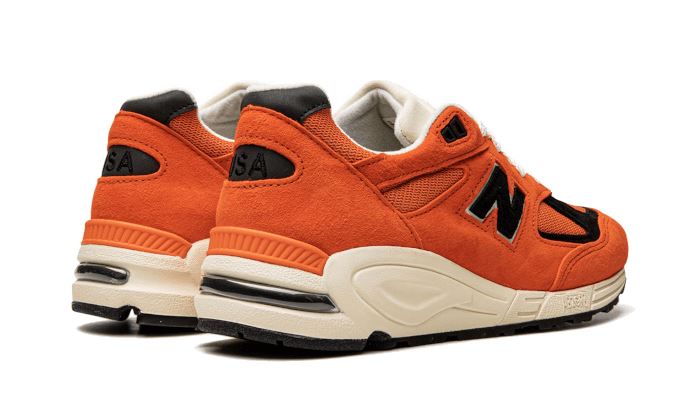 New Balance 990 V2 Made in USA Marigold – limitierter Sneaker bei Shade Studios
