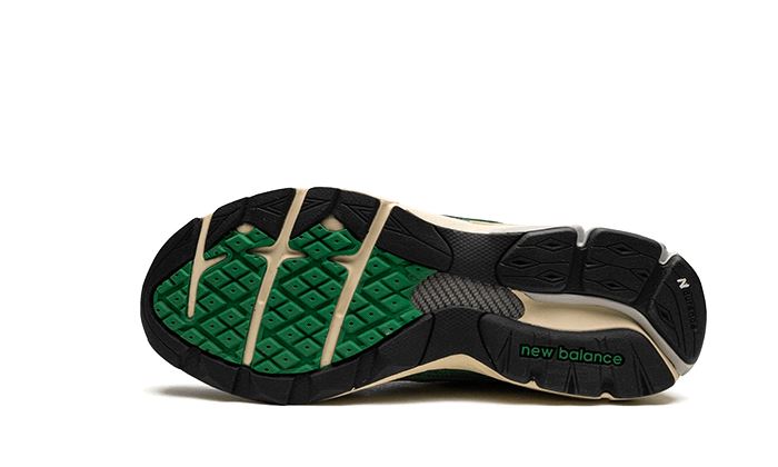 New Balance 990 V3 MiUSA Teddy Santis Green Gold – limitierter Sneaker bei Shade Studios