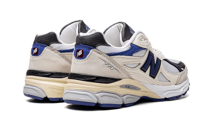 New Balance 990V3 - Made In USA Cream Blue – limitierter Sneaker bei Shade Studios