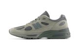 New Balance 991v2 MiUK thisisneverthat Grey