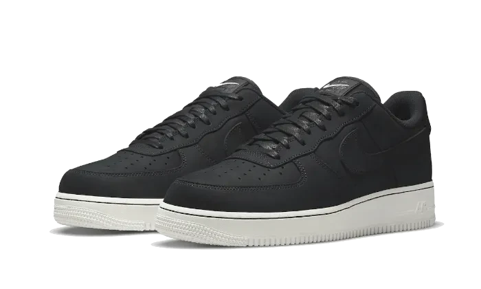 Nike Air Force 1 Low 07' LX Off Noir – limitierter Sneaker bei Shade Studios