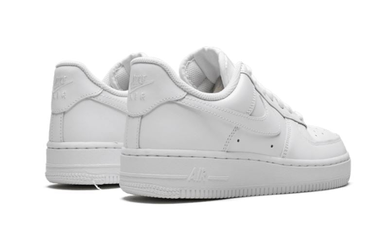 Nike Air Force 1 Low '07 Triple White – limitierter Sneaker bei Shade Studios