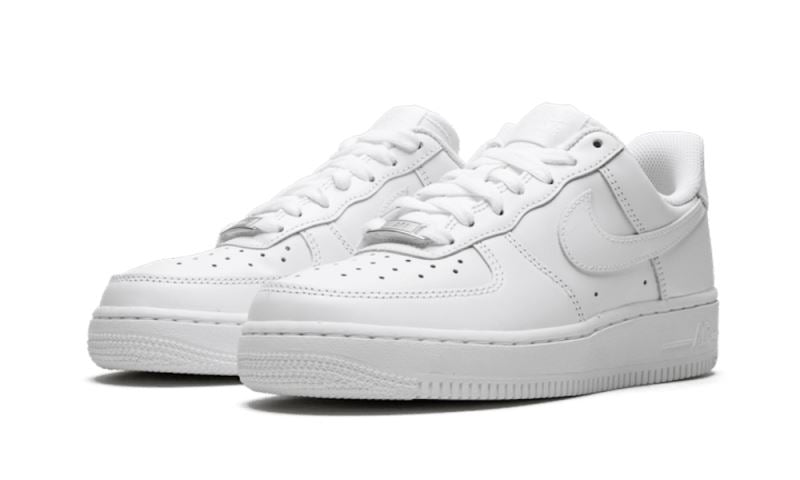 Nike Air Force 1 Low '07 Triple White – limitierter Sneaker bei Shade Studios