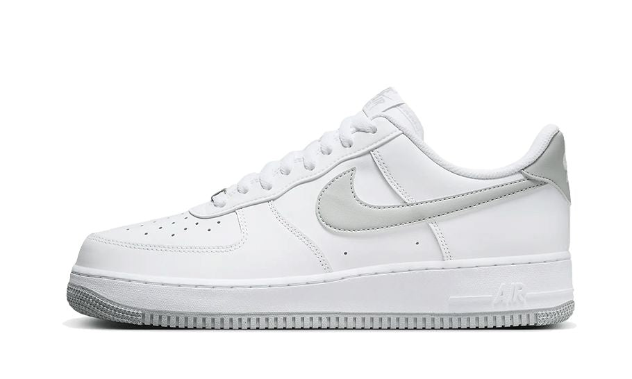 Nike Air Force 1 Low '07 White Light Smoke Grey – limitierter Sneaker bei Shade Studios