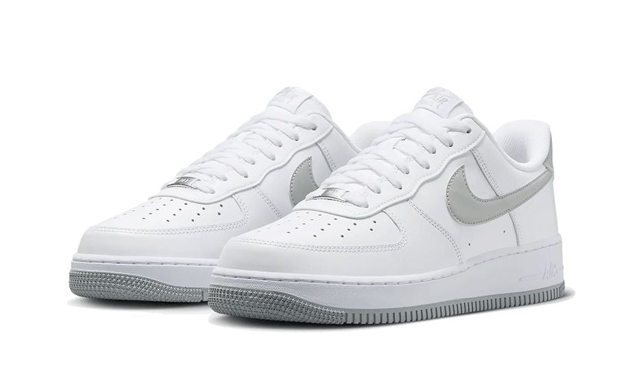 Nike Air Force 1 Low '07 White Light Smoke Grey – limitierter Sneaker bei Shade Studios