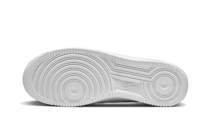 Nike Air Force 1 Low Stencil Swoosh – limitierter Sneaker bei Shade Studios