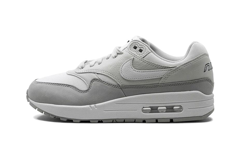 Nike Air Max 1 '87 LX Light Smoke Grey – limitierter Sneaker bei Shade Studios