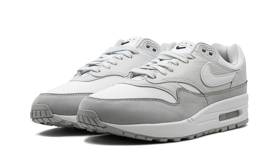 Nike Air Max 1 '87 LX Light Smoke Grey – limitierter Sneaker bei Shade Studios
